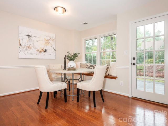 1207 Matthews Plantation Drive, Matthews, NC 28105