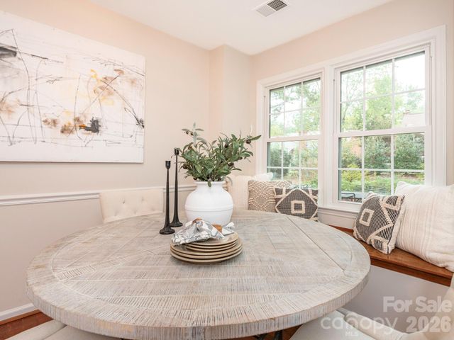 1207 Matthews Plantation Drive, Matthews, NC 28105