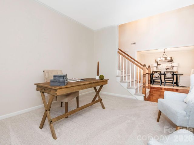 1207 Matthews Plantation Drive, Matthews, NC 28105