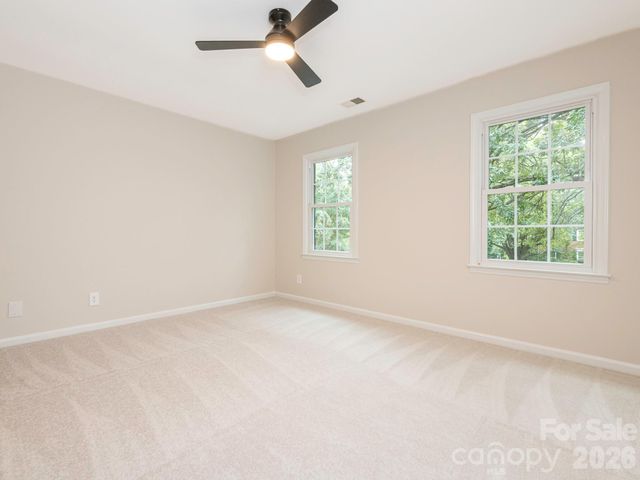 1207 Matthews Plantation Drive, Matthews, NC 28105
