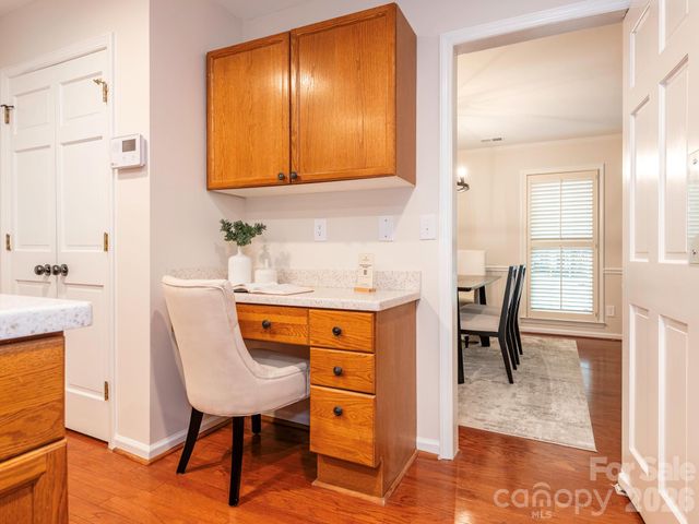 1207 Matthews Plantation Drive, Matthews, NC 28105