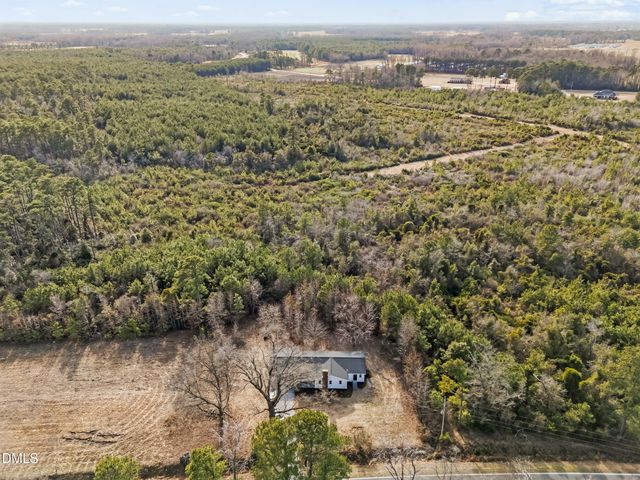 1659 W Darden Road, Clinton, NC 28328