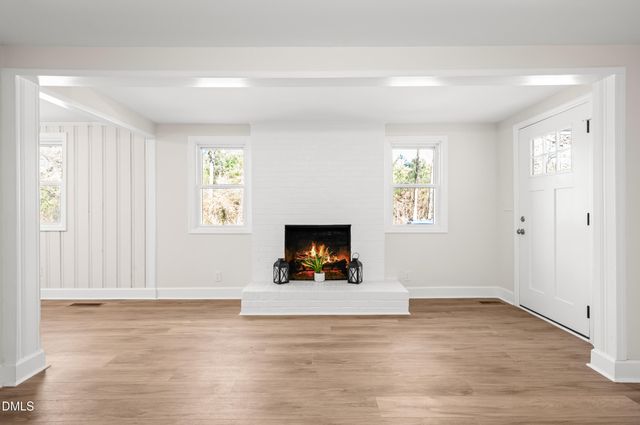 1659 W Darden Road, Clinton, NC 28328