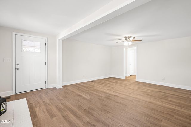 1659 W Darden Road, Clinton, NC 28328