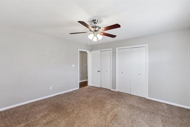 9400 Lakeshore Drive, The Village, OK 73120