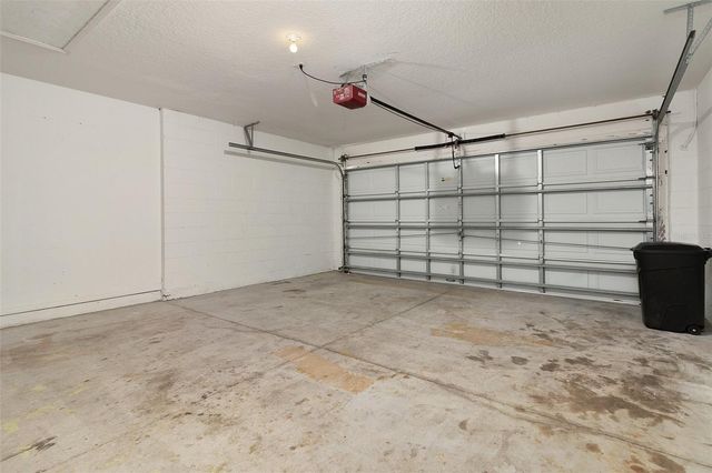 2546 CROWN RIDGE CIRCLE, Kissimmee, FL 34744