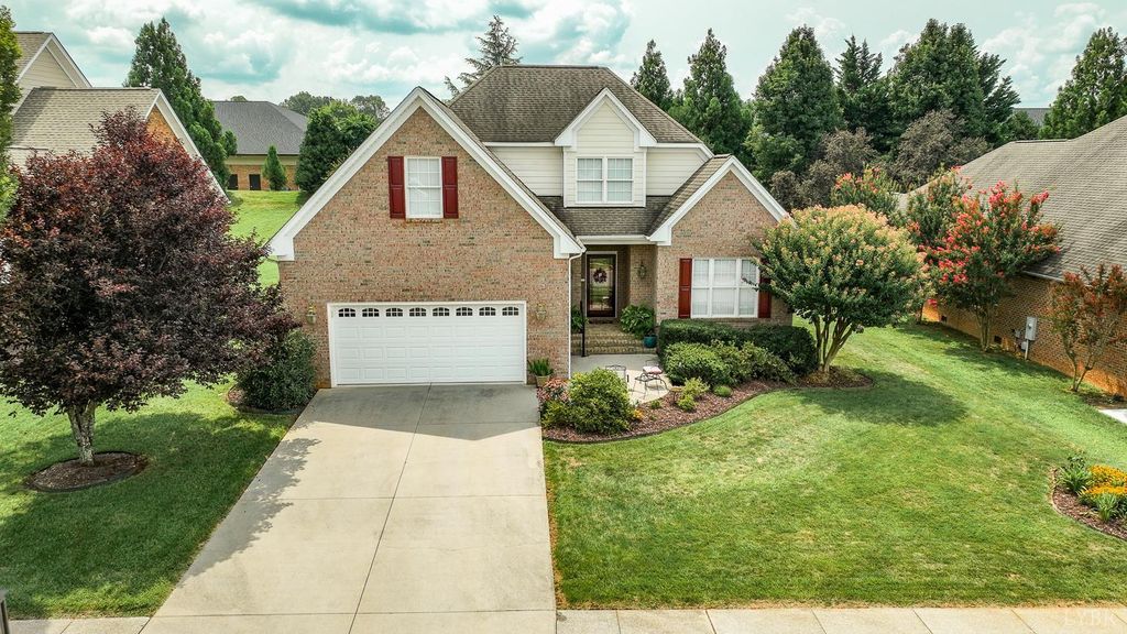 1110 Mont View Lane, Forest, VA 24551