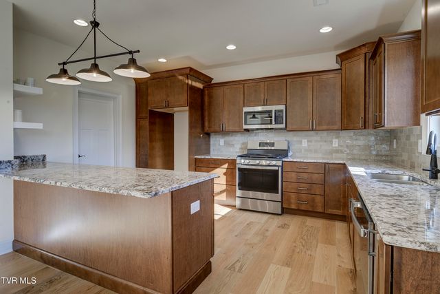 298 Winston Place, Johnson City, TN 37615