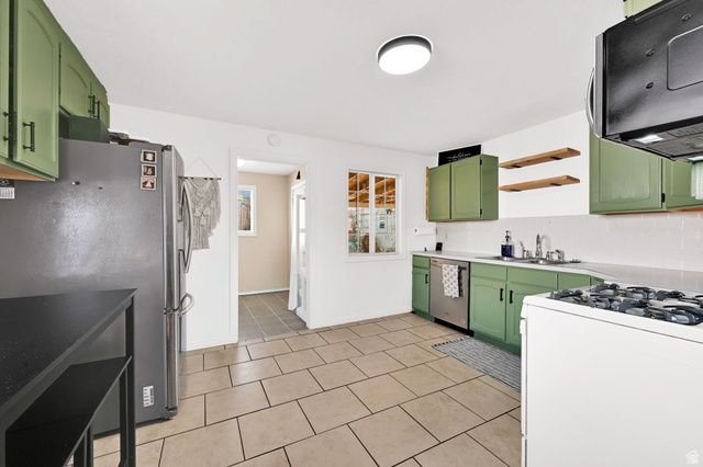 1874 N 75 W, Sunset, UT 84015