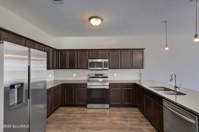 42 Firefly Trace NE, Ludowici, GA 31316