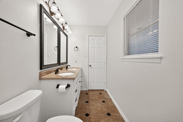 9322 Magnolia Ridge Drive, Houston, TX 77070