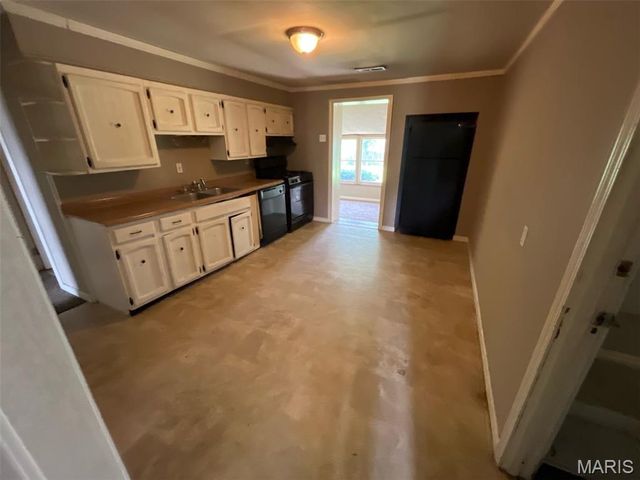 205 E Northview Avenue, Wentzville, MO 63385