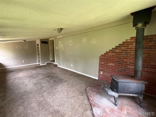205 E Northview Avenue, Wentzville, MO 63385