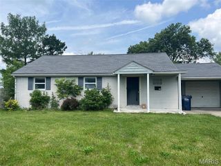 205 E Northview Avenue, Wentzville, MO 63385