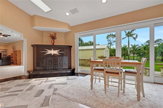 6020 Green BLVD, Naples, FL 34116
