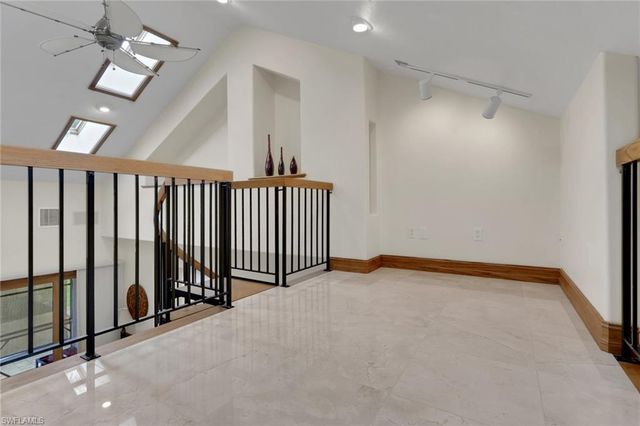 6020 Green BLVD, Naples, FL 34116