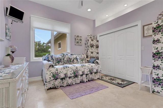 6020 Green BLVD, Naples, FL 34116