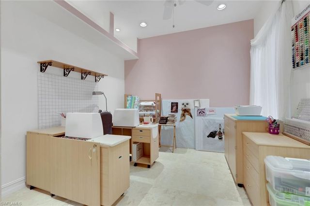 6020 Green BLVD, Naples, FL 34116