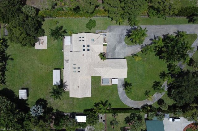 6020 Green BLVD, Naples, FL 34116