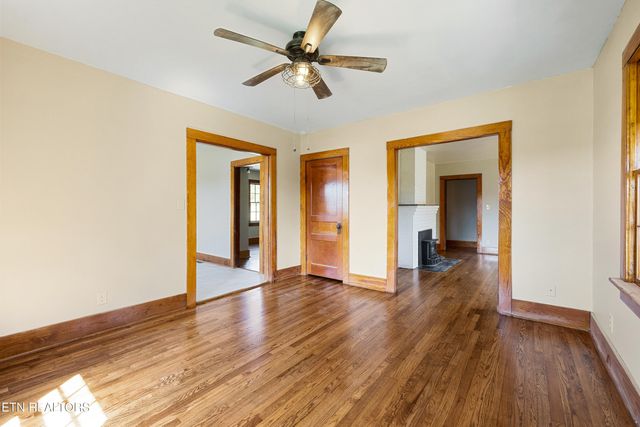 2356 Old Harriman Hwy, Harriman, TN 37748