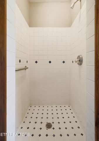 2356 Old Harriman Hwy, Harriman, TN 37748