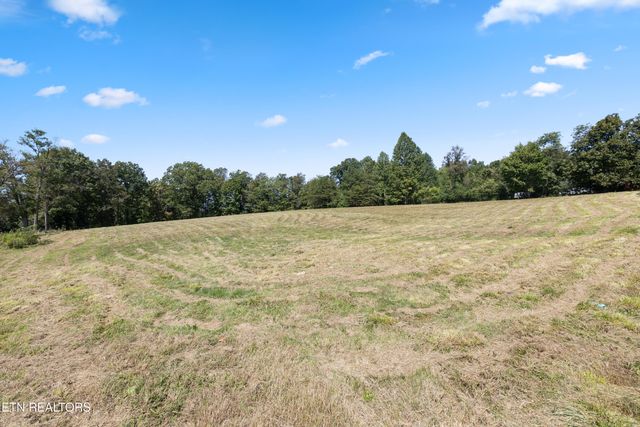 2356 Old Harriman Hwy, Harriman, TN 37748