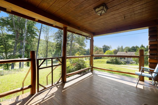 2356 Old Harriman Hwy, Harriman, TN 37748