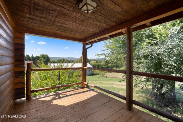 2356 Old Harriman Hwy, Harriman, TN 37748