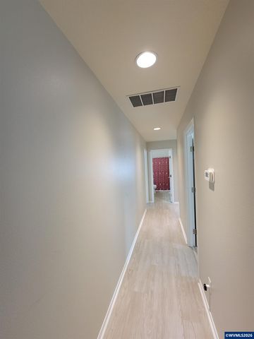 5923 Rhinestone Ct SE, Salem, OR 97306