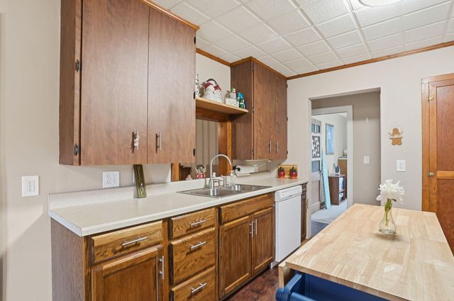 750 W 9th Street, Marysville, OH 43040