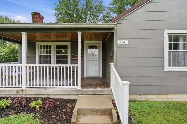 750 W 9th Street, Marysville, OH 43040