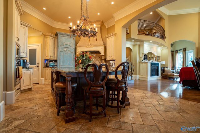 301 County Road 1027, Valley Head, AL 35989