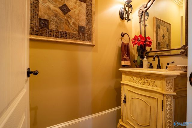 301 County Road 1027, Valley Head, AL 35989