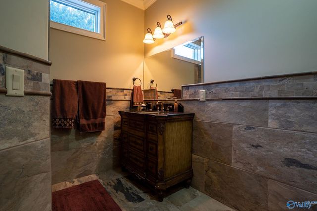 301 County Road 1027, Valley Head, AL 35989