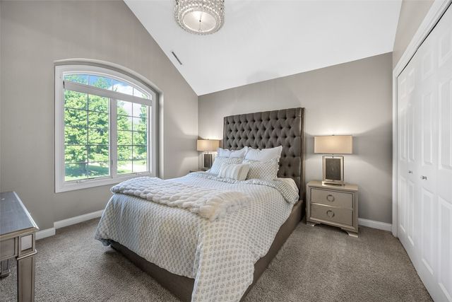 1630 Mackenzie Drive, Cedar Rapids, IA 52411