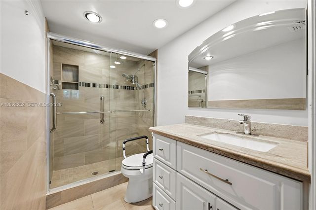 15342 Lakes Of Delray Blvd 90, Delray Beach, FL 33484