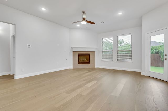4857 Purlieu Drive, Fort Worth, TX 76244