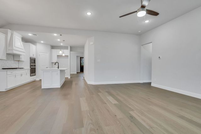 4857 Purlieu Drive, Fort Worth, TX 76244