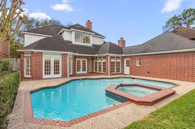 15914 S Barkers Landing Road, Houston, TX 77079