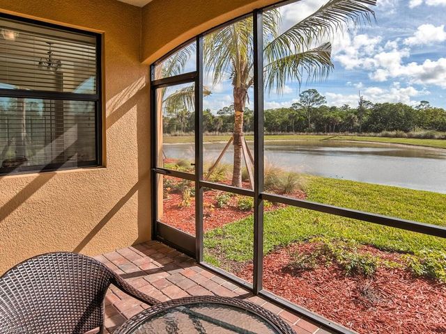 9830 Giaveno CIR 1617, Naples, FL 34113