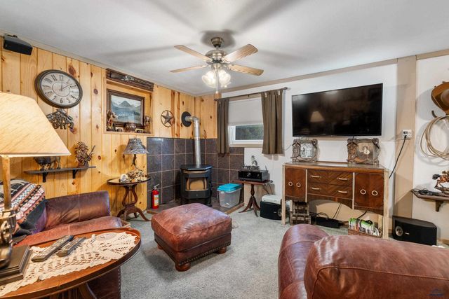 6560 BEVERLY DR, Rapid City, SD 57701