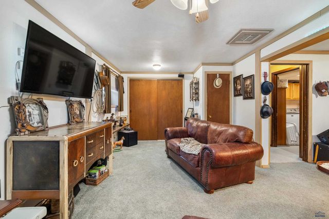 6560 BEVERLY DR, Rapid City, SD 57701