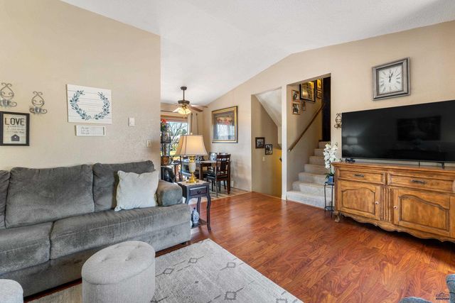 6560 BEVERLY DR, Rapid City, SD 57701