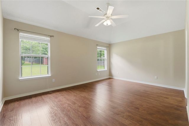 2764 N Ashbrook Drive, Fayetteville, AR 72703
