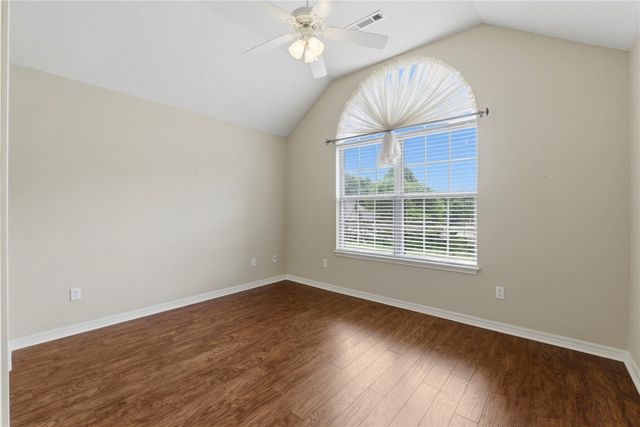 2764 N Ashbrook Drive, Fayetteville, AR 72703