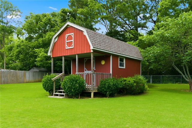 2764 N Ashbrook Drive, Fayetteville, AR 72703