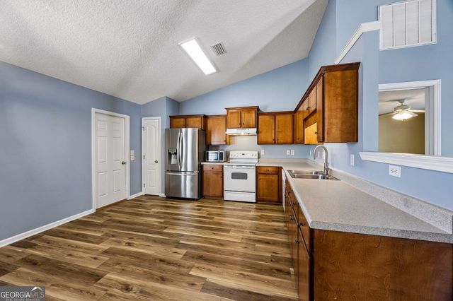 103 Cattail Court, Kingsland, GA 31548