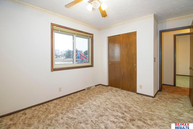 6373 S 140th Avenue, Omaha, NE 68137