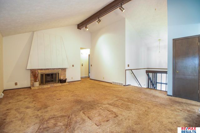 6373 S 140th Avenue, Omaha, NE 68137