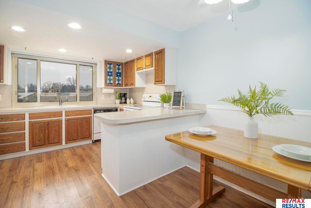 6373 S 140th Avenue, Omaha, NE 68137